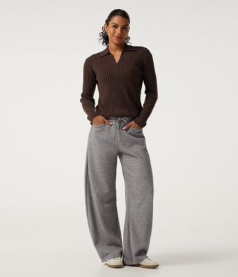 Mid Rise Drawstring Barrel Leg Casual Sweatpants with Pockets Mid Rise Drawstring Barrel Leg Casual Sweatpants with Pockets