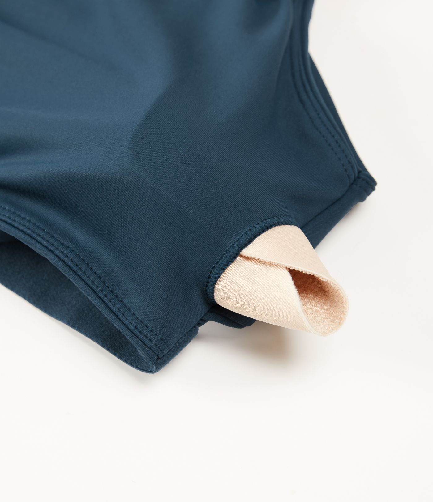 SoftlyZero Airy Light Support Sweetheart Neck Ruched Built-in Bra InstantCool Yoga Sports Top