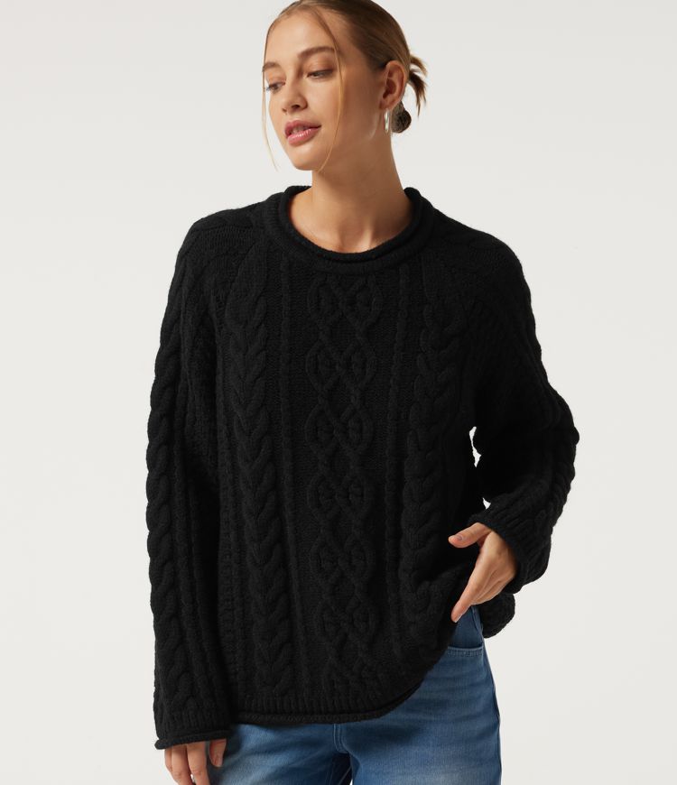 Black Round Neck Long Sleeve Rolled Hem Casual Jumper / 1