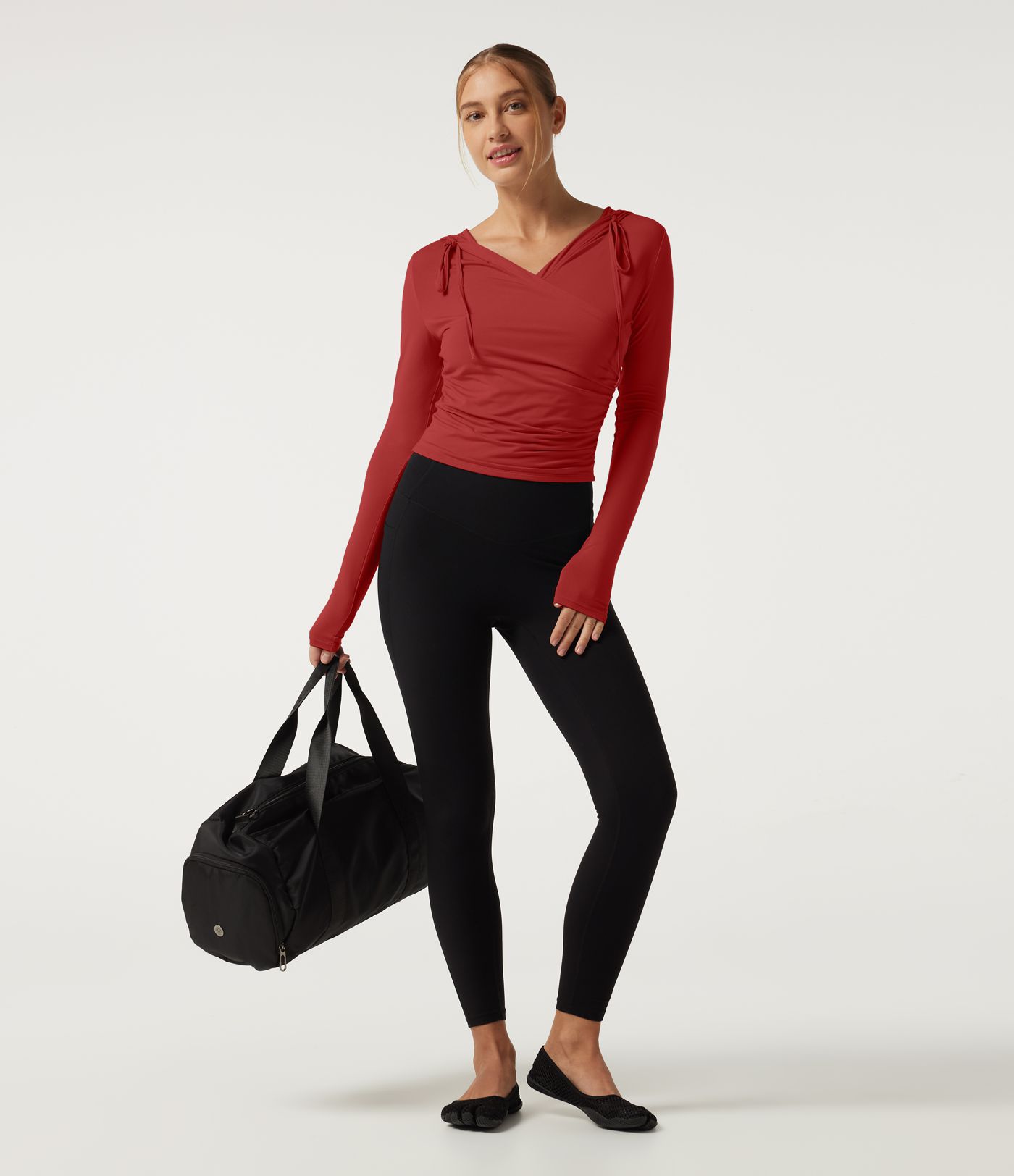 Kapuzensweatshirt für Yoga, lange Ärmel, überlappende Vorderseite mit Raffung Kapuzensweatshirt für Yoga, lange Ärmel, überlappende Vorderseite mit Raffung