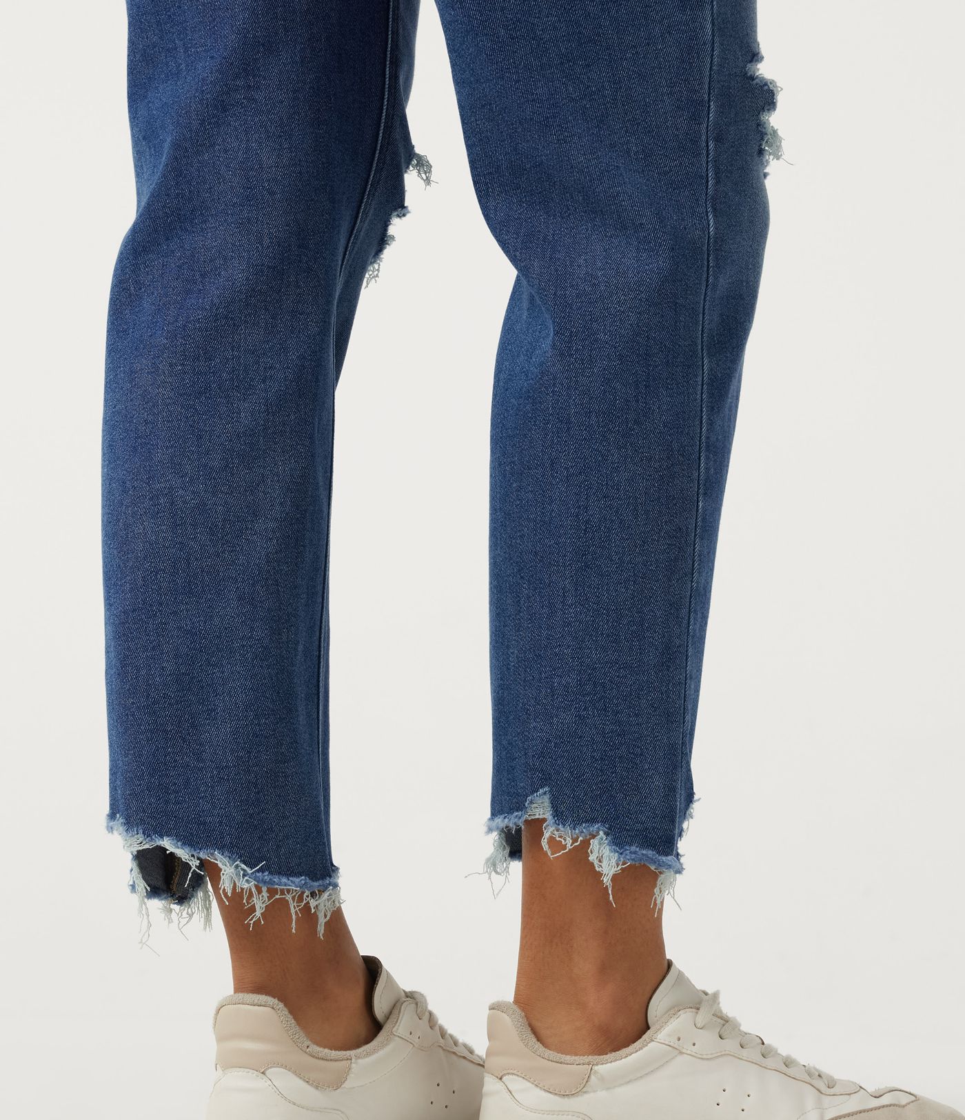 Jeans décontractés taille haute, coupe fuselée, avec poches