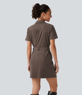 Robe mini en velours côtelé ceinturée à manches courtes avec poches