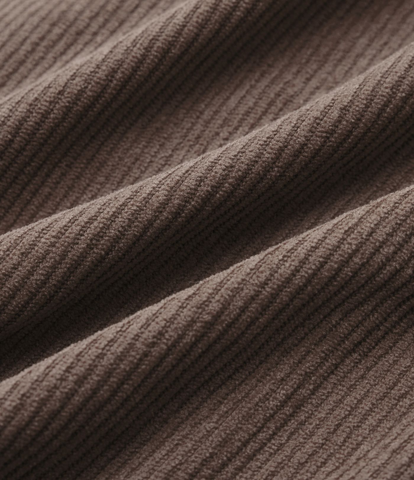 Robe mini en velours côtelé ceinturée à manches courtes avec poches