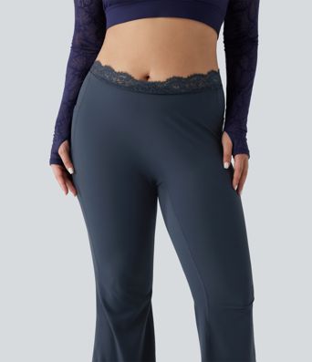 Halara UltraSculpt™ Plus Size V-Shaped High Waisted Contrast Lace Yoga Flare Leggings with Pockets