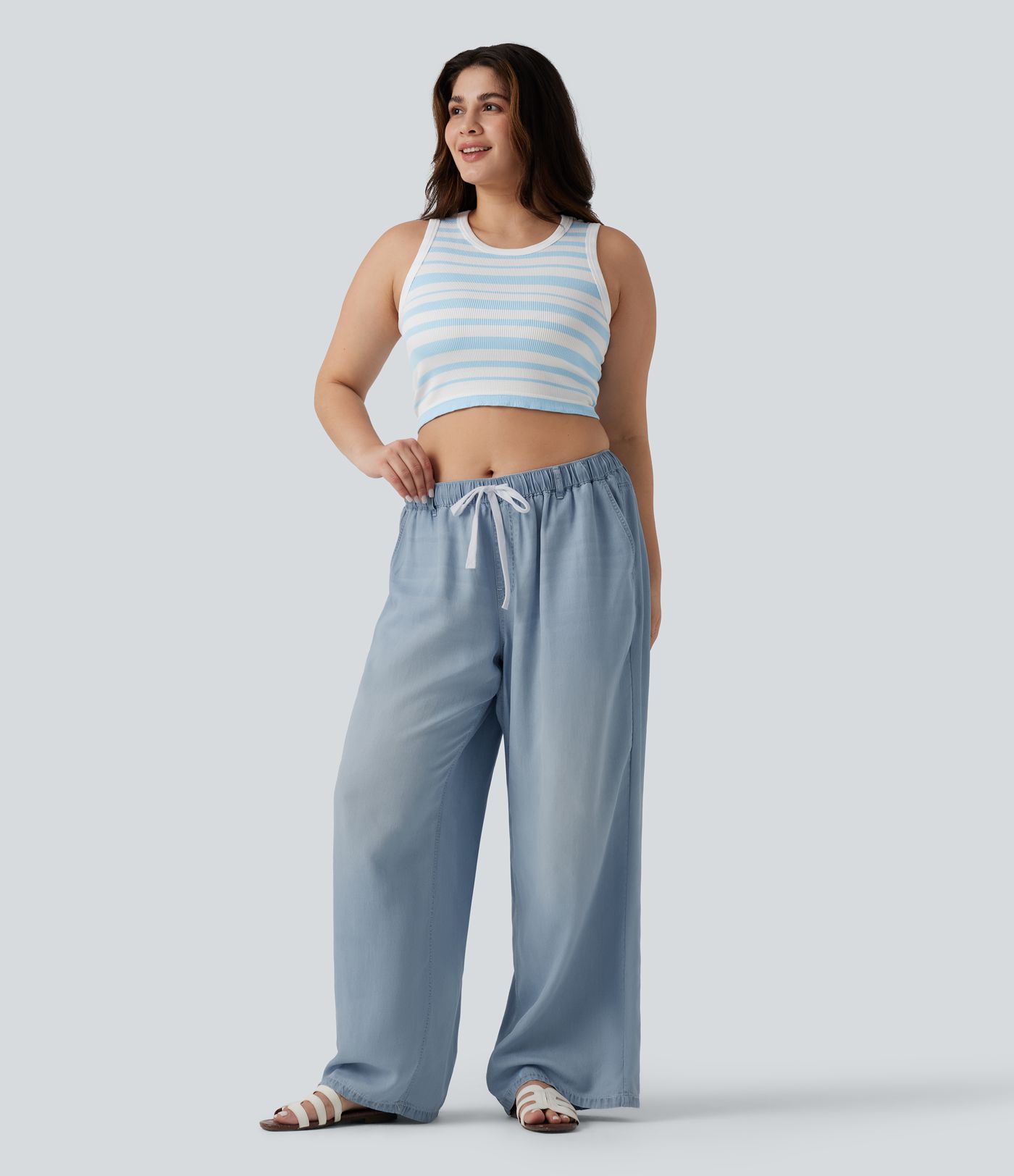 Plus Size Mid Rise Drawstring Casual Jeans with Pockets
