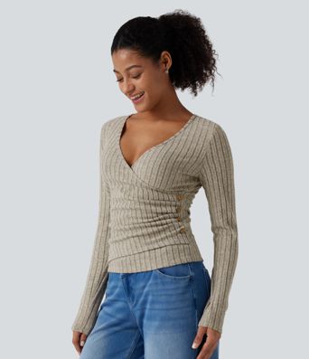 Lässiges, gerafftes Top aus geripptem Strick mit V-Ausschnitt, langen Ärmeln und asymmetrischem Wickeldesign - slim fit Lässiges, gerafftes Top aus geripptem Strick mit V-Ausschnitt, langen Ärmeln und asymmetrischem Wickeldesign - slim fit