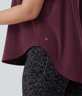 Plus Size One Shoulder Short Sleeve Curved Hem Quick Dry Yoga Sports Top with Built-in Bra Plus Size One Shoulder Short Sleeve Curved Hem Quick Dry Yoga Sports Top with Built-in Bra