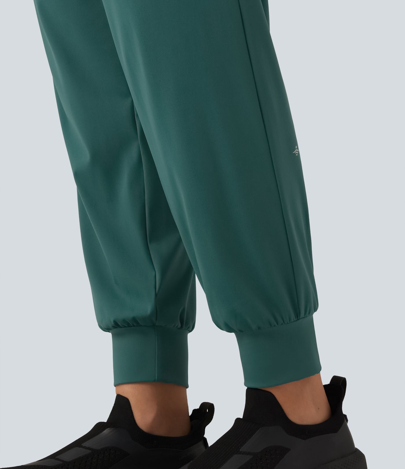 Speedwave™ Air Mid Rise Running Joggers with Pockets