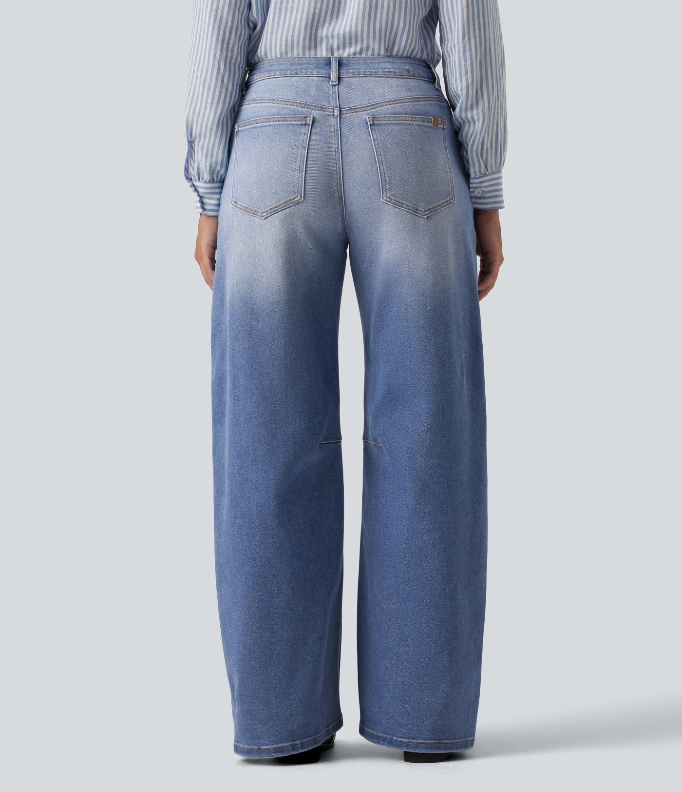 Mid Rise Barrel Leg Casual Jeans with Pockets