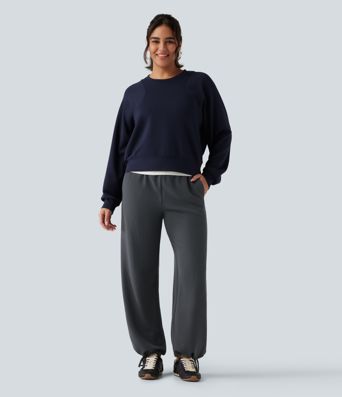 Hochtaillierte Jogginghose mit überkreuztem Bund, gerafftem Saum und Taschen