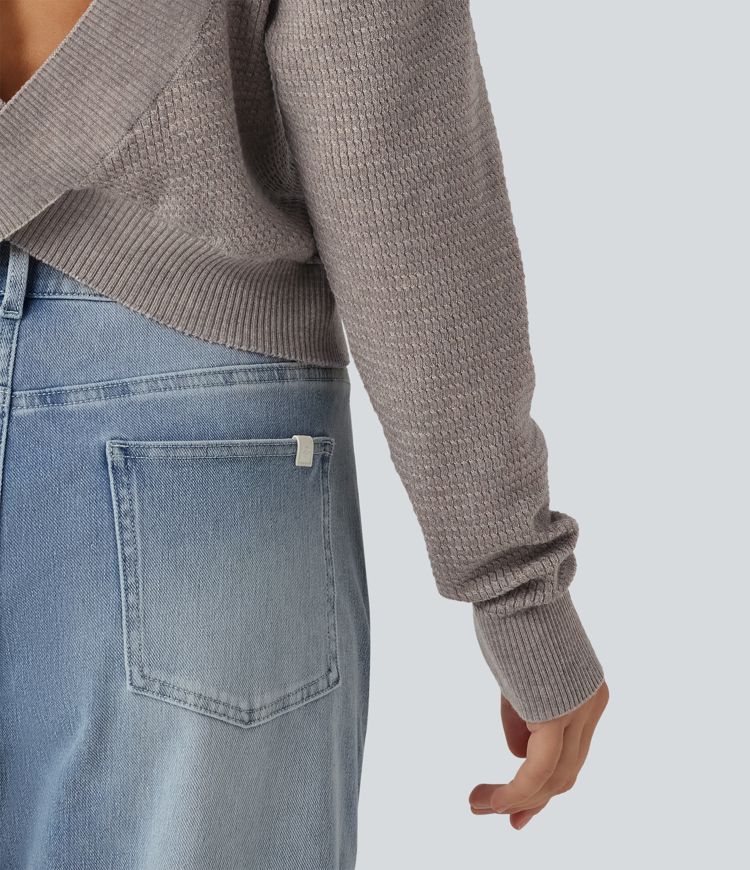 Round Neck Long Sleeve Cut-Out Back Casual Sweater Round Neck Long Sleeve Cut-Out Back Casual Sweater