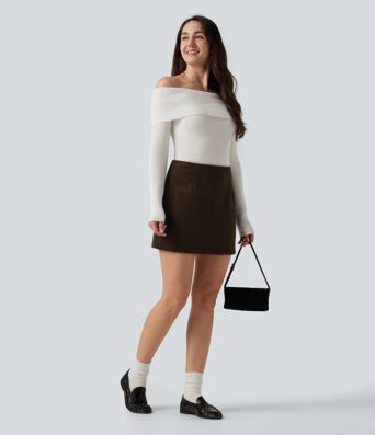 Mini-jupe courte taille haute, coupe évasée (A-line), en velours côtelé doublée polaire, style décontracté, avec short intégré Mini-jupe courte taille haute, coupe évasée (A-line), en velours côtelé doublée polaire, style décontracté, avec short intégré