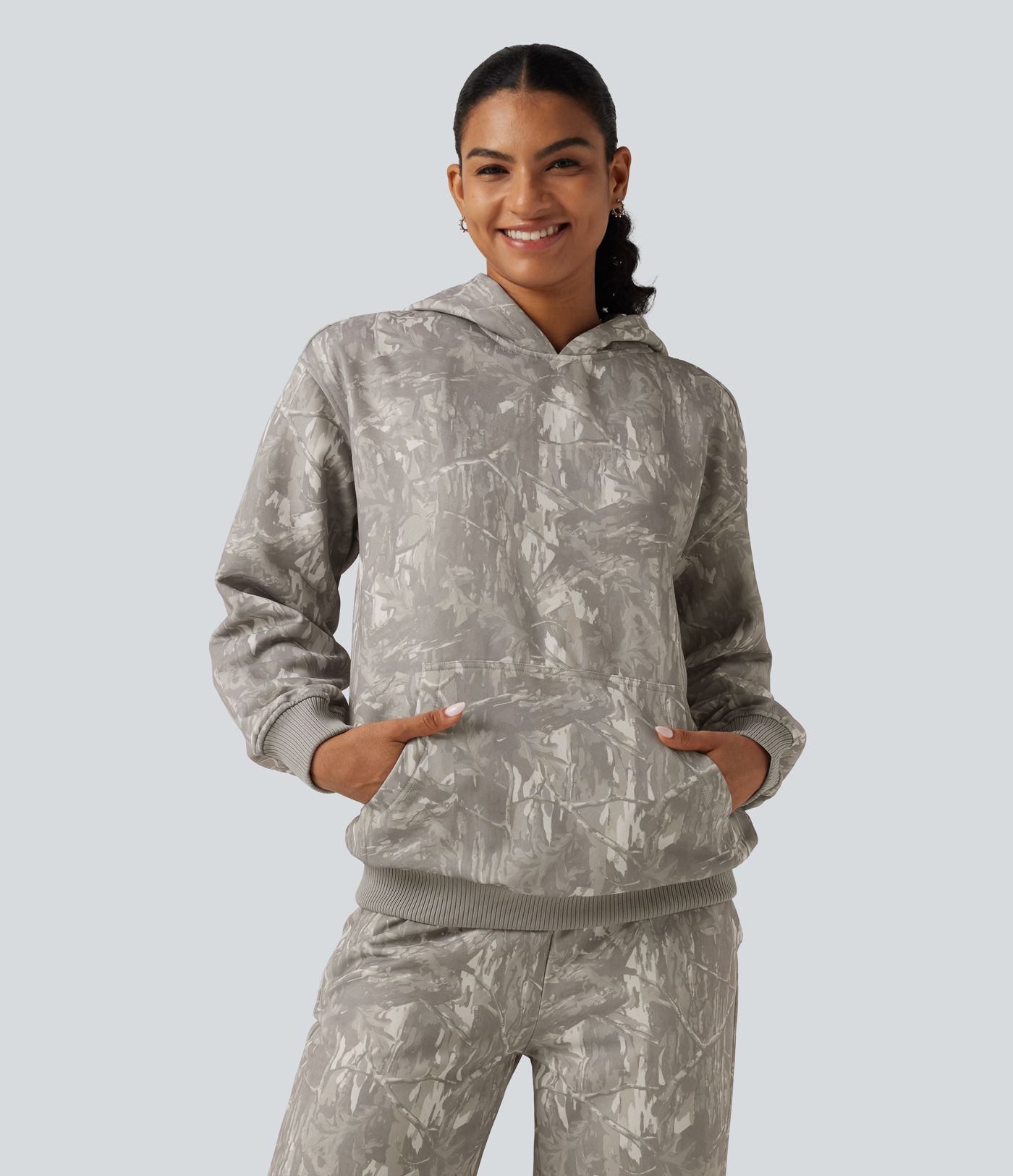Hooded Long Sleeve Casual Sweatshirt with Pocket Hooded Long Sleeve Casual Sweatshirt with Pocket