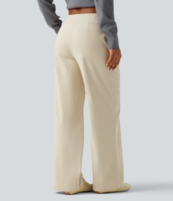 Lässige Cordhose mit mittelhohem Bund, Seitentaschen und geradem Bein Lässige Cordhose mit mittelhohem Bund, Seitentaschen und geradem Bein