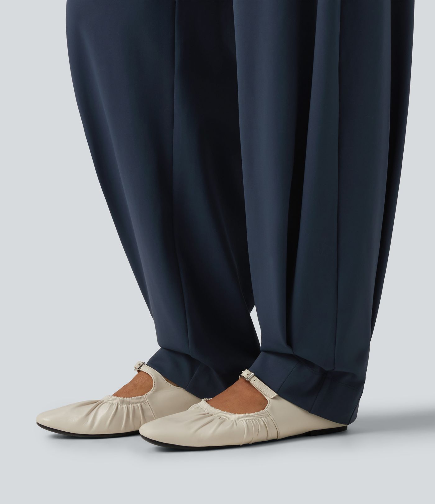 Halara Flex™ DayStretch Arbeitshosen mit mittlerer Bundhöhe, Barrel‑Leg und Taschen Halara Flex™ DayStretch Arbeitshosen mit mittlerer Bundhöhe, Barrel‑Leg und Taschen