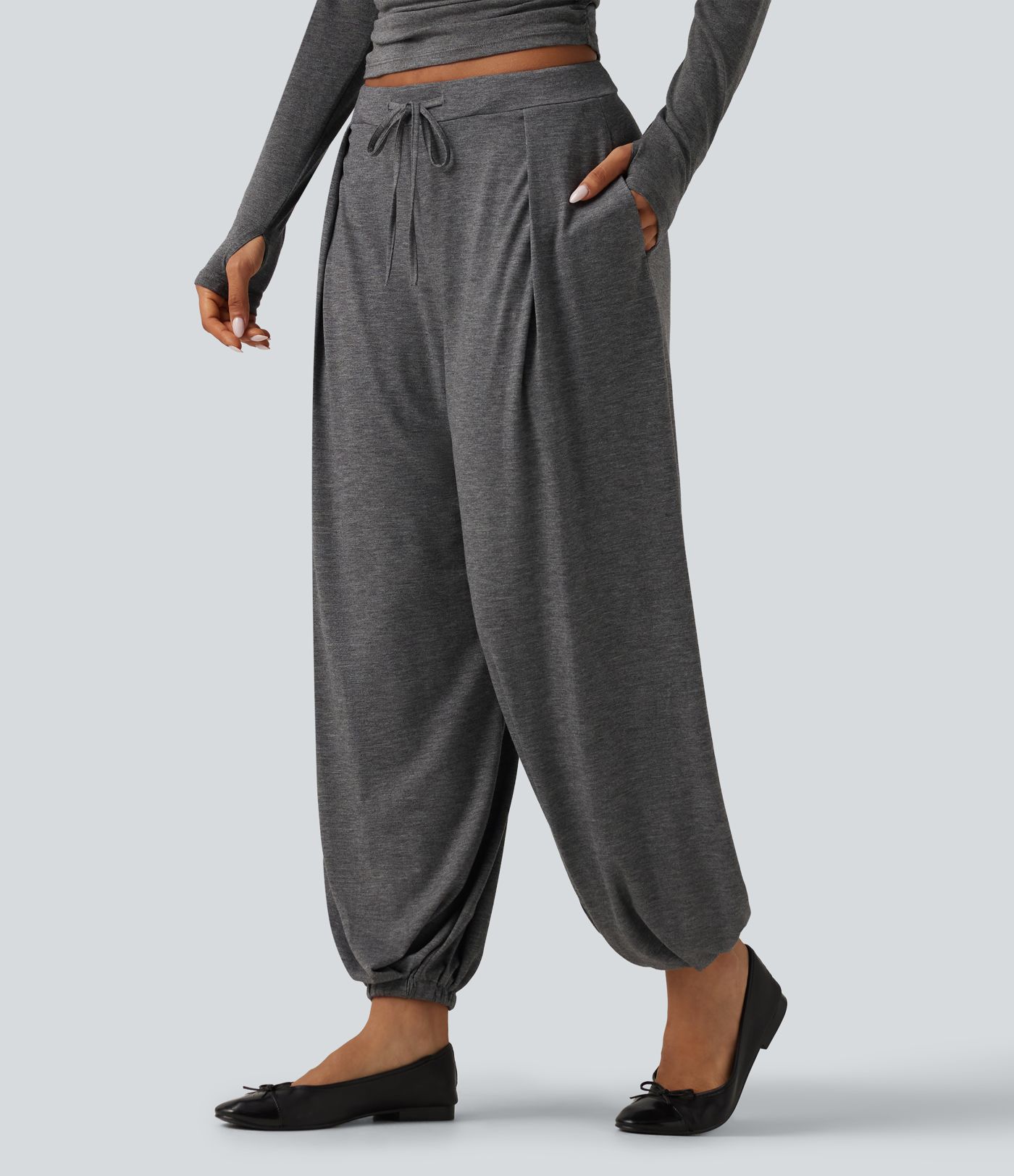 Mid Rise Drawstring Pleated Casual Joggers with Pockets
