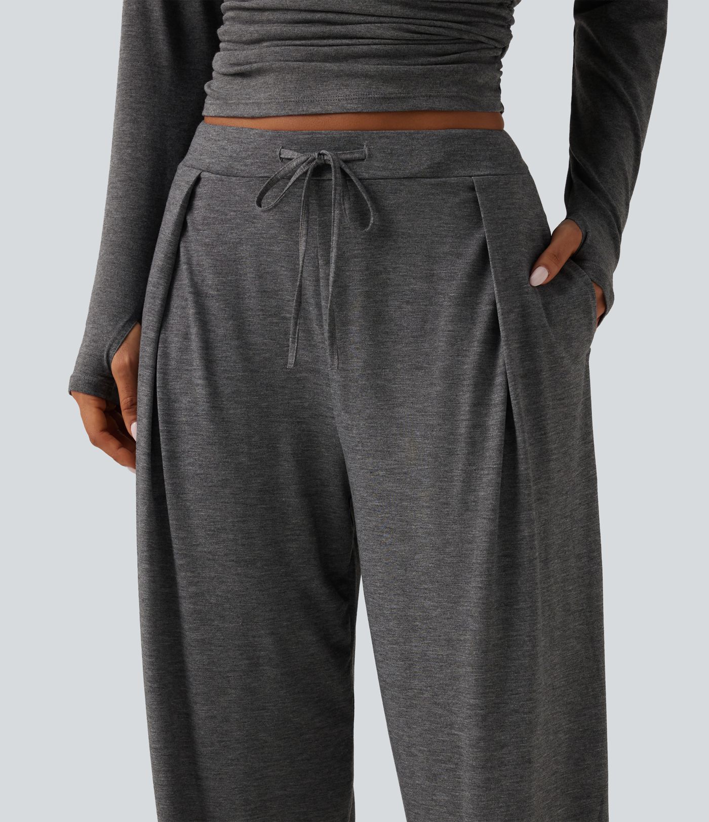 Mid Rise Drawstring Pleated Casual Joggers with Pockets