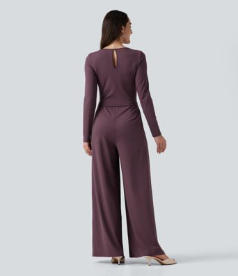 Jumpsuit með kringlóttum hálsmáli, löngum ermum, víðum fótleggjum og vösum – Easy Peezy útgáfa