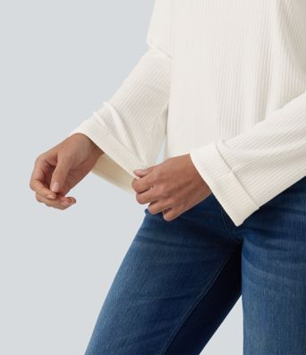 Casual-Top mit hohem Kragen und langen Ärmeln Casual-Top mit hohem Kragen und langen Ärmeln