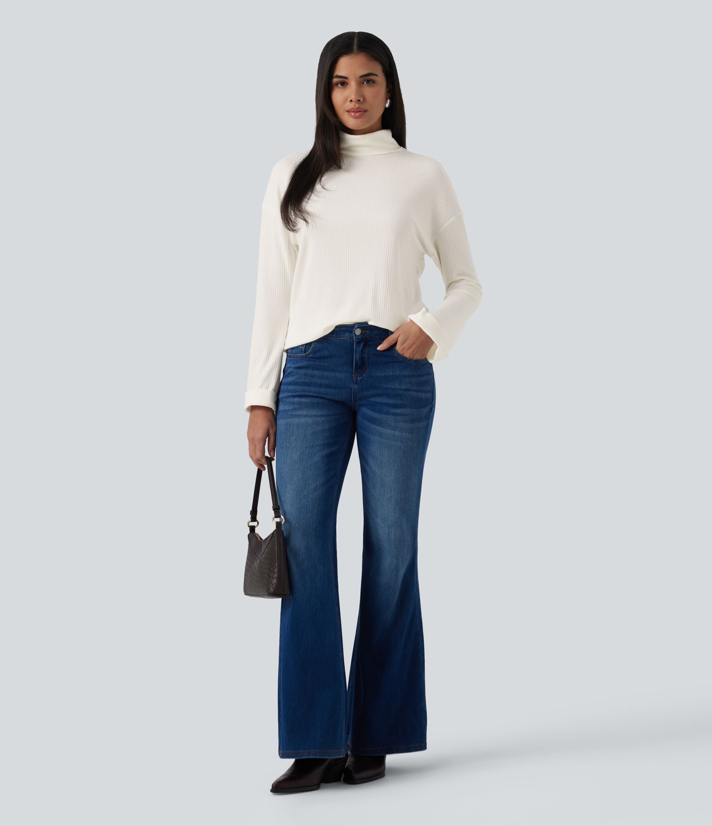 Casual-Top mit hohem Kragen und langen Ärmeln Casual-Top mit hohem Kragen und langen Ärmeln