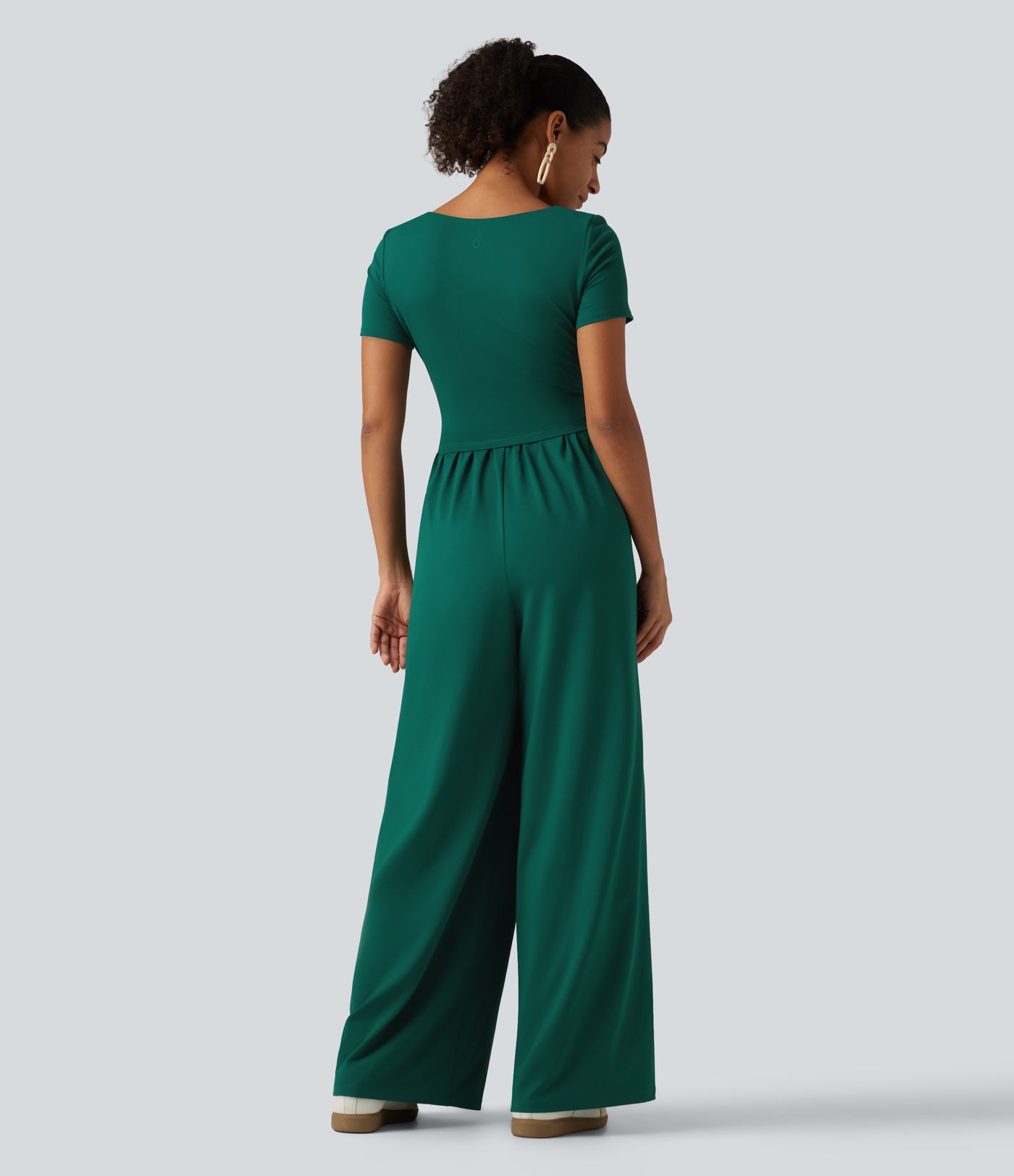 Combinaison décontractée à encolure carrée, manches courtes et jambes larges, avec poches - édition Easy Peezy Combinaison décontractée à encolure carrée, manches courtes et jambes larges, avec poches - édition Easy Peezy