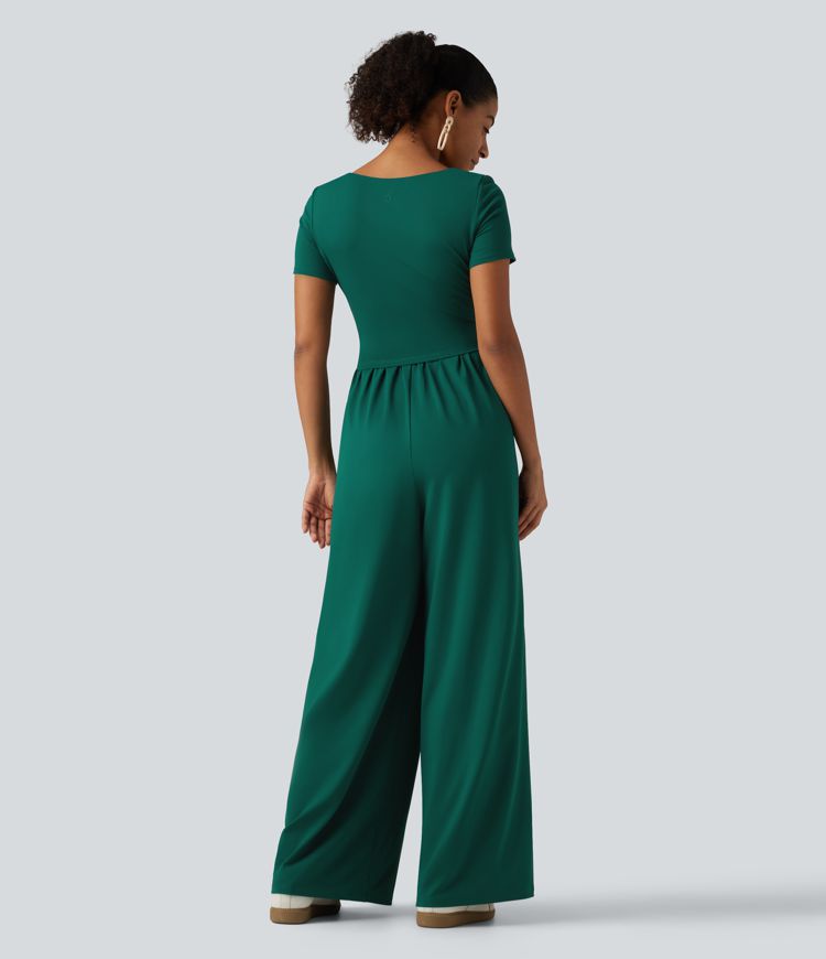 Combinaison décontractée à encolure carrée, manches courtes et jambes larges, avec poches - édition Easy Peezy Combinaison décontractée à encolure carrée, manches courtes et jambes larges, avec poches - édition Easy Peezy