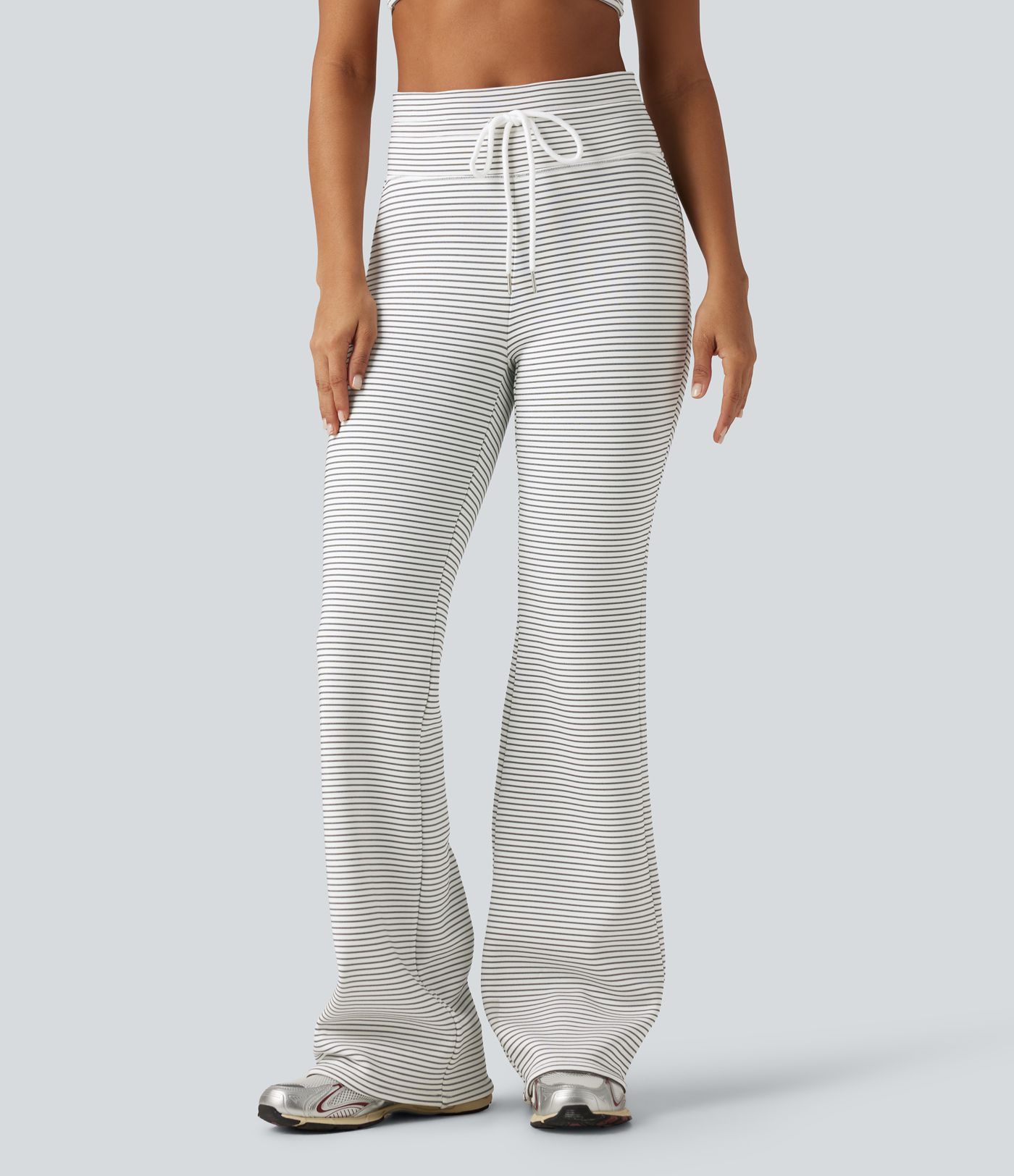 High Waisted Drawstring Stripe Flare Fleece Yoga Pants with Pockets High Waisted Drawstring Stripe Flare Fleece Yoga Pants with Pockets