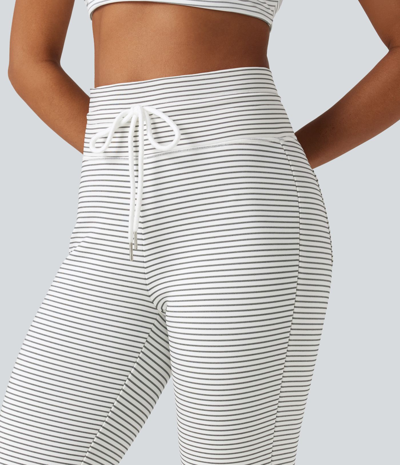 High Waisted Drawstring Stripe Flare Fleece Yoga Pants with Pockets High Waisted Drawstring Stripe Flare Fleece Yoga Pants with Pockets