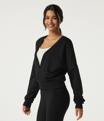 Sweat-shirt à encolure en V profond et manches longues Sweat-shirt à encolure en V profond et manches longues