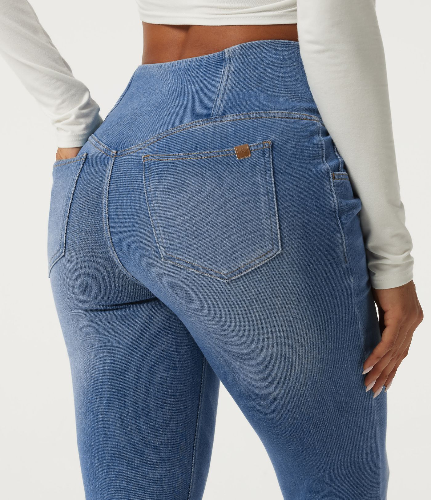 Halara Flex™ High Waisted Tummy Control Crossover Skinny Casual Jeans with Pockets Halara Flex™ High Waisted Tummy Control Crossover Skinny Casual Jeans with Pockets