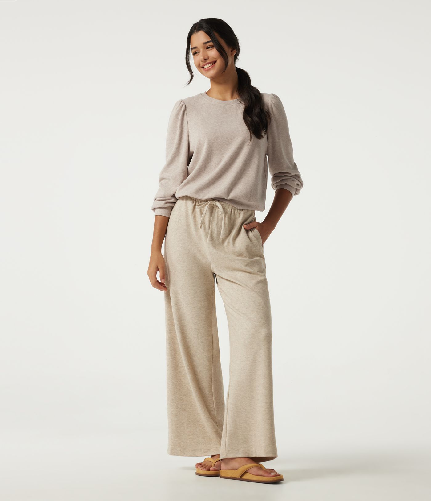 Round Neck Long Sleeve Lounge Top