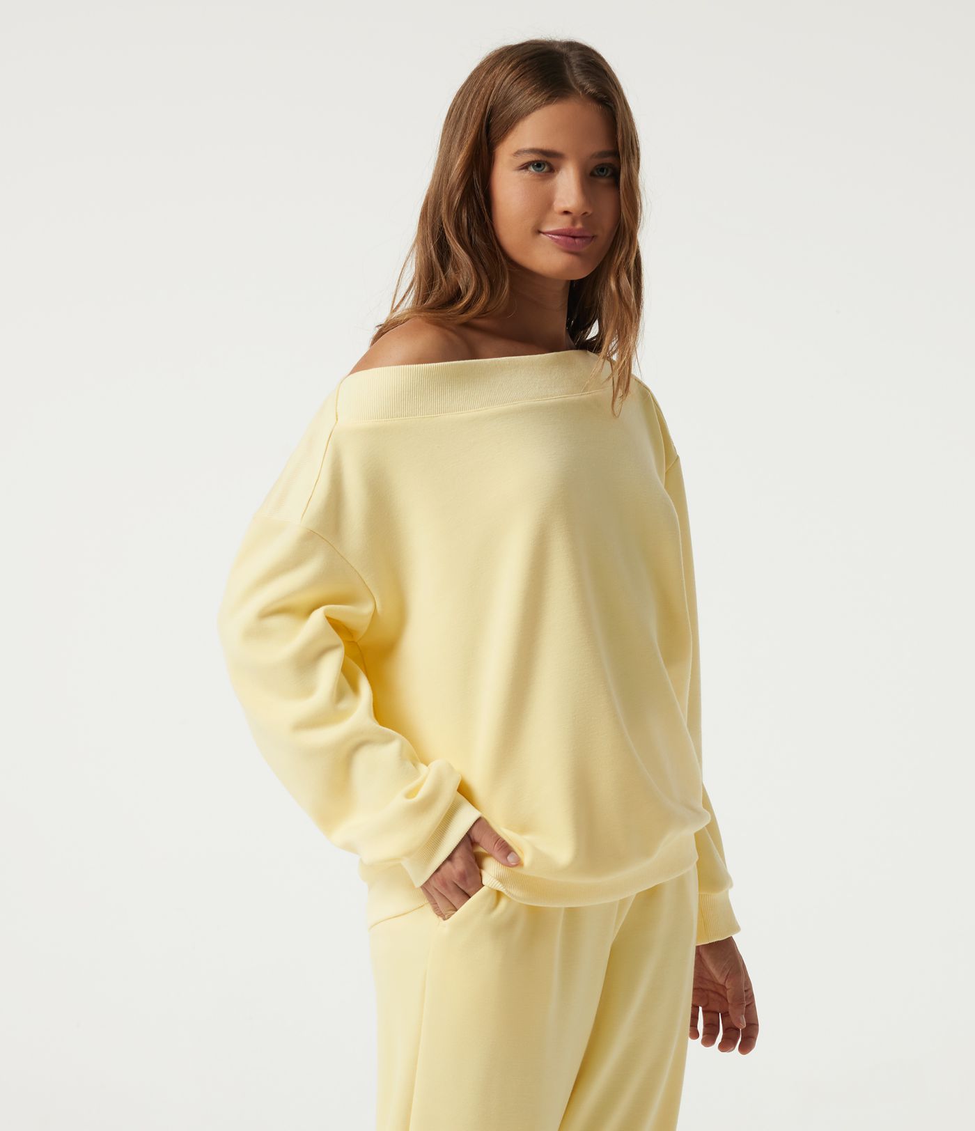 Long Sleeve Casual Sweatshirt