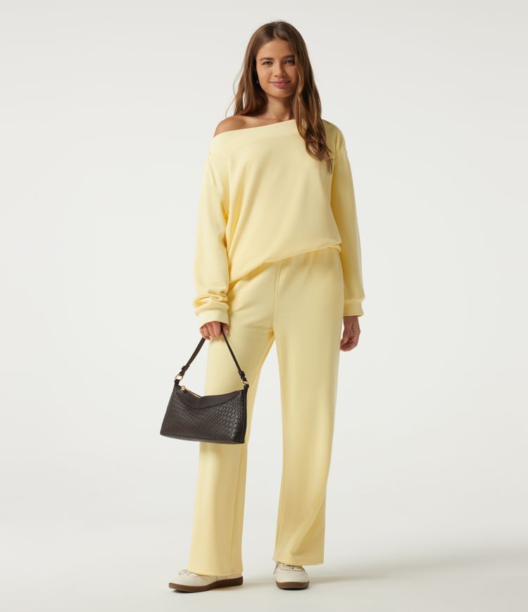 High Waisted Wide Leg Fleece Casual Sweatpants with Pockets High Waisted Wide Leg Fleece Casual Sweatpants with Pockets