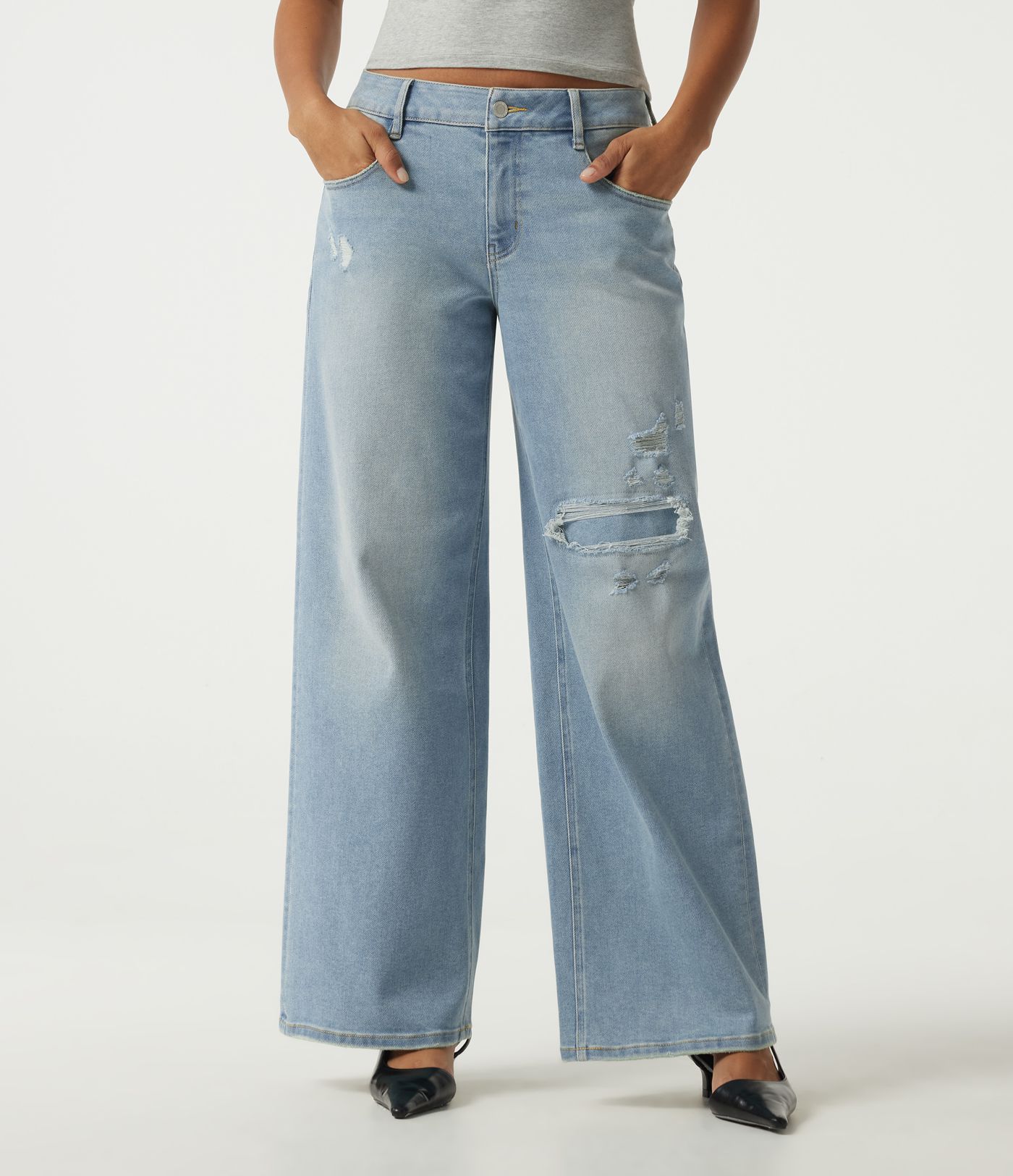 Low Rise Ripped Wide Leg Casual Jeans with Pockets Low Rise Ripped Wide Leg Casual Jeans with Pockets