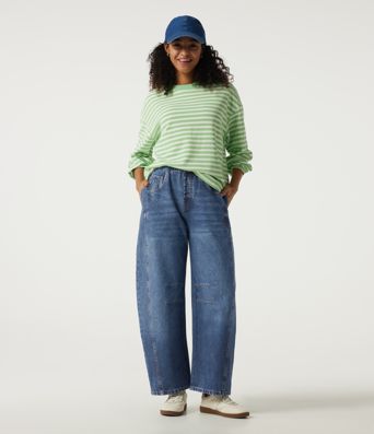 Mid Rise Barrel Leg Casual Cotton Jeans with Pockets Mid Rise Barrel Leg Casual Cotton Jeans with Pockets