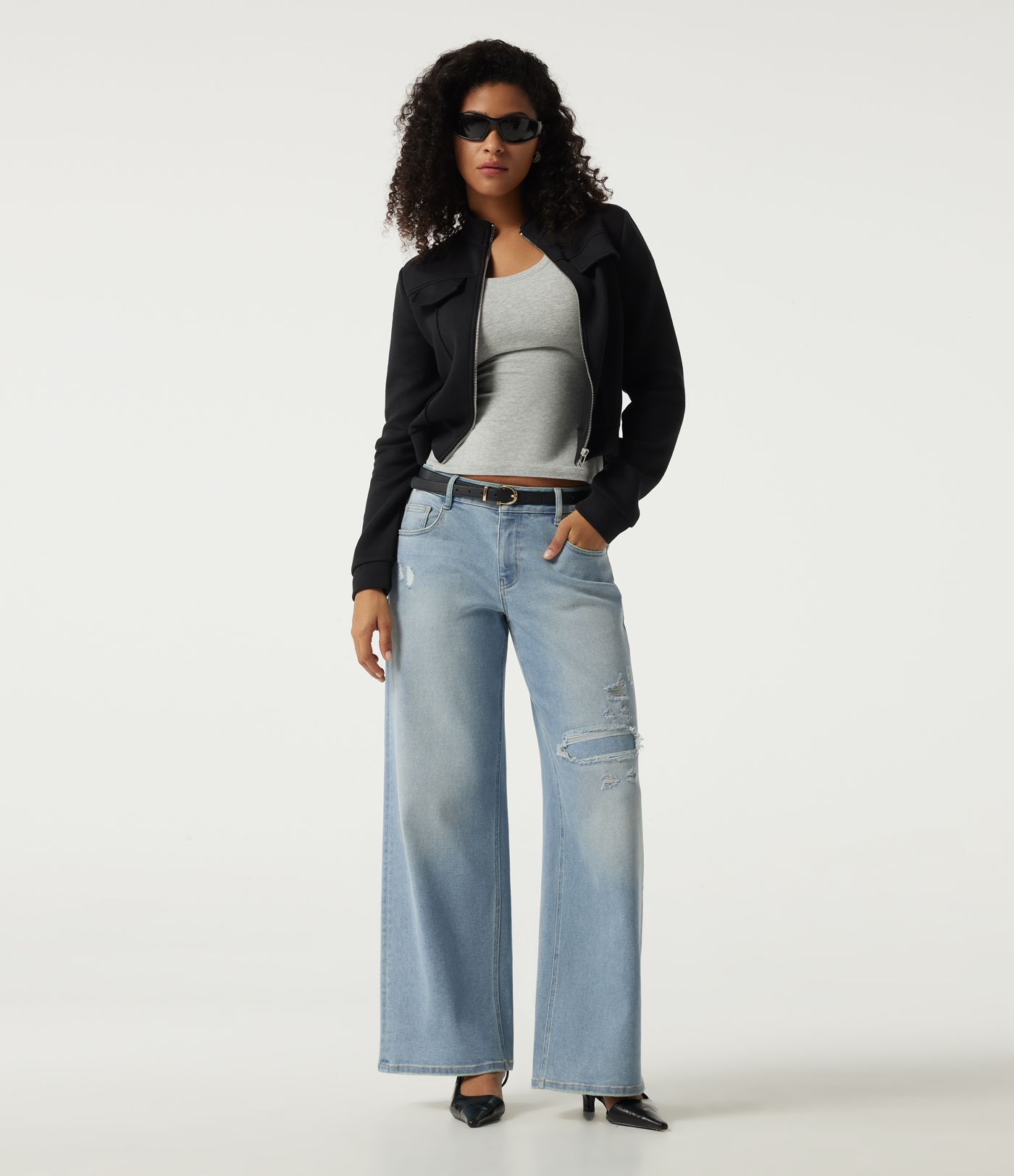 Low Rise Ripped Wide Leg Casual Jeans with Pockets Low Rise Ripped Wide Leg Casual Jeans with Pockets
