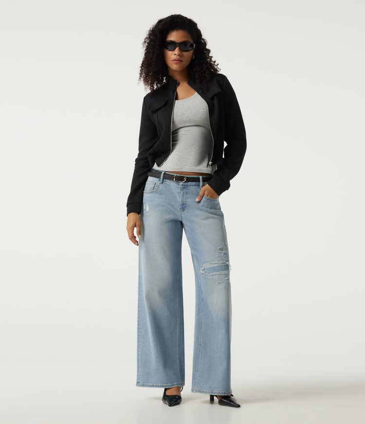 Low Rise Ripped Wide Leg Casual Jeans with Pockets Low Rise Ripped Wide Leg Casual Jeans with Pockets