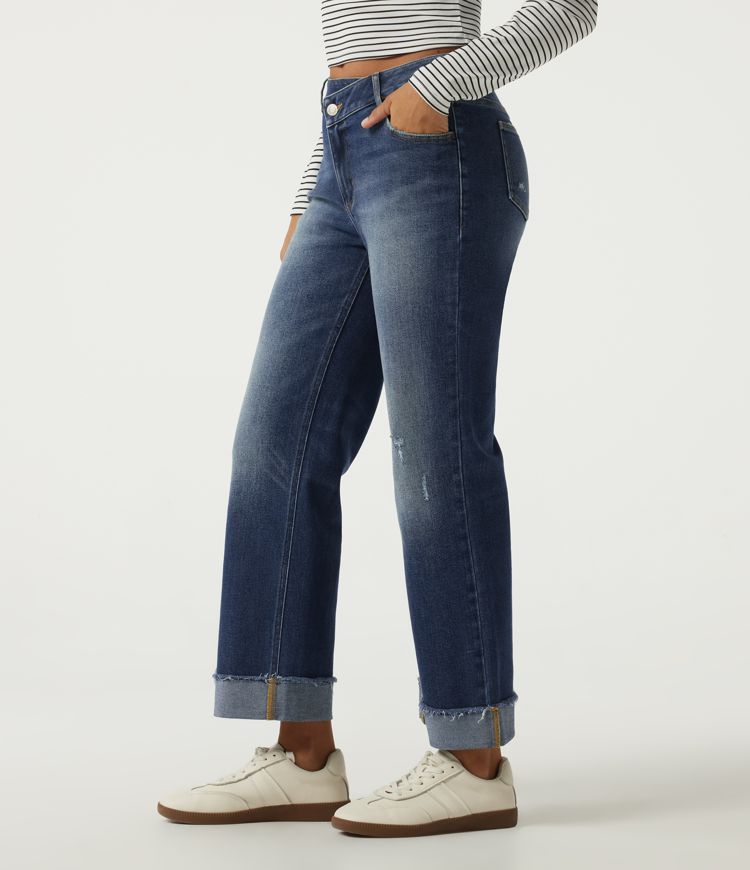 Mid Rise Straight Leg Asymmetric Casual Jeans with Pockets Mid Rise Straight Leg Asymmetric Casual Jeans with Pockets