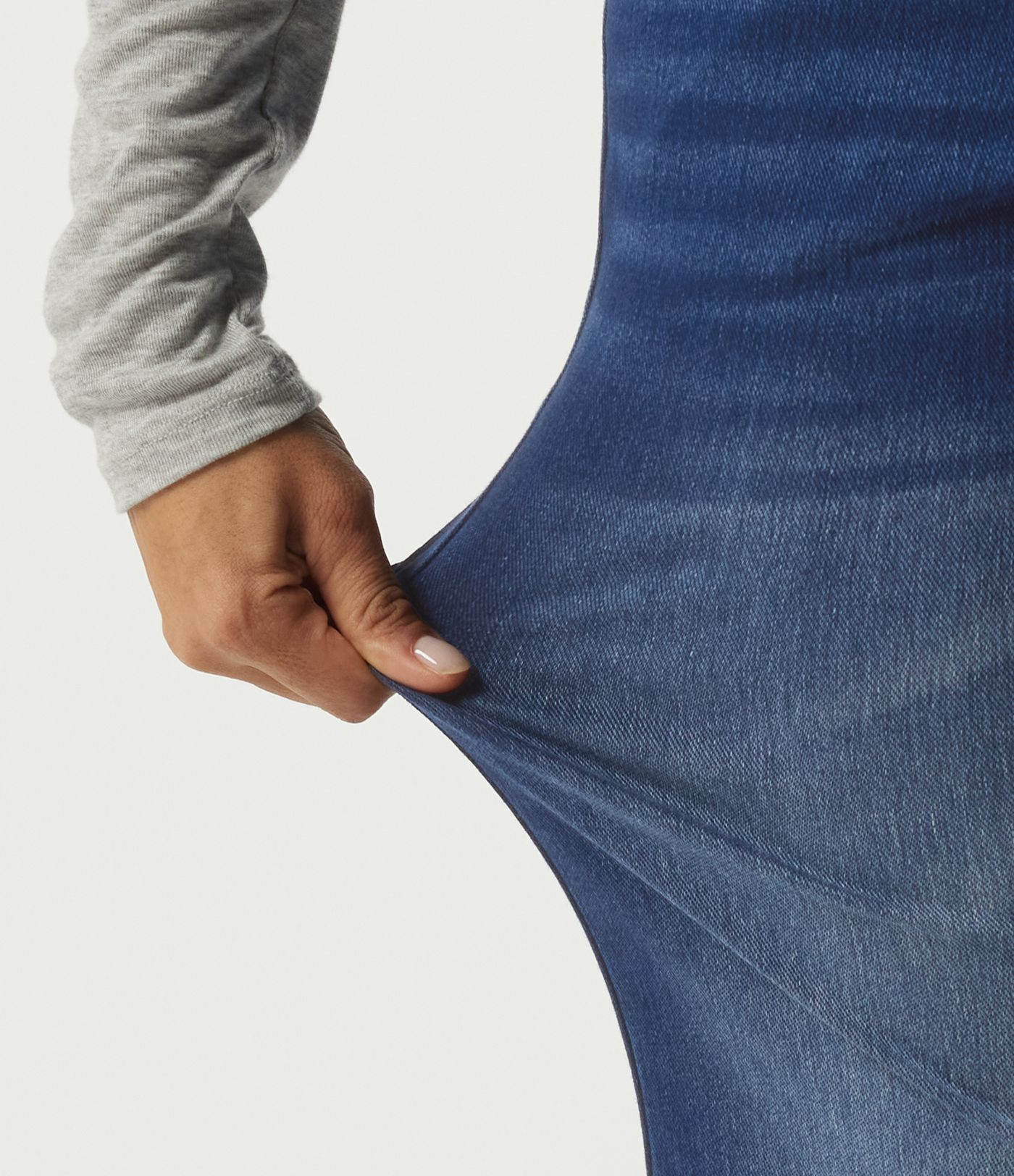 Jean flare Halara Flex™ à taille mi-haute avec poches Jean flare Halara Flex™ à taille mi-haute avec poches