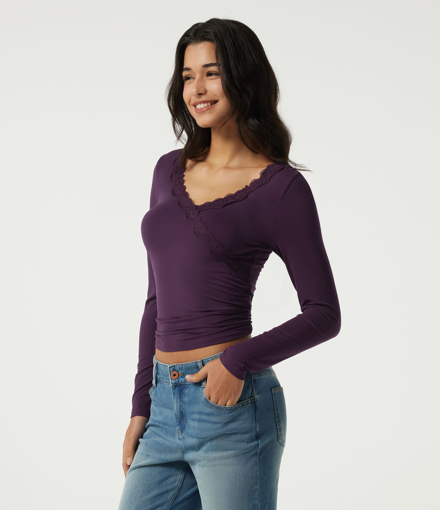 V Neck Long Sleeve Ruched Contrast Lace Casual Top V Neck Long Sleeve Ruched Contrast Lace Casual Top