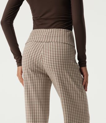 Mid Rise Foldover Wide Leg Plaid Lounge Pants with Pockets Mid Rise Foldover Wide Leg Plaid Lounge Pants with Pockets