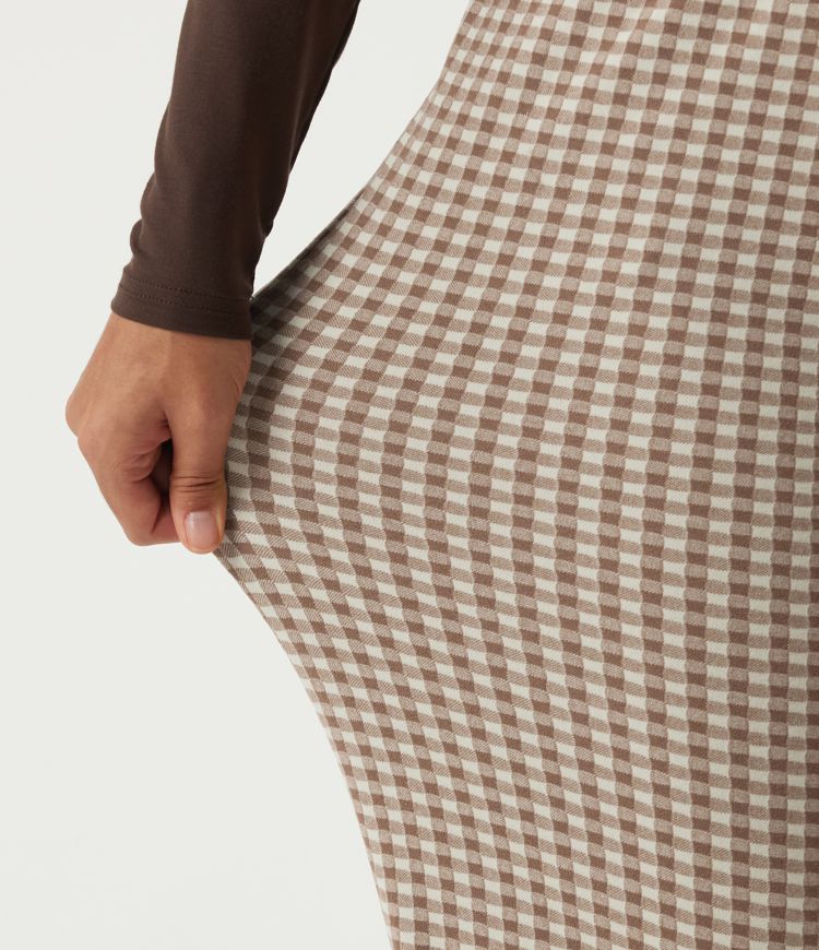 Mid Rise Foldover Wide Leg Plaid Lounge Pants with Pockets Mid Rise Foldover Wide Leg Plaid Lounge Pants with Pockets