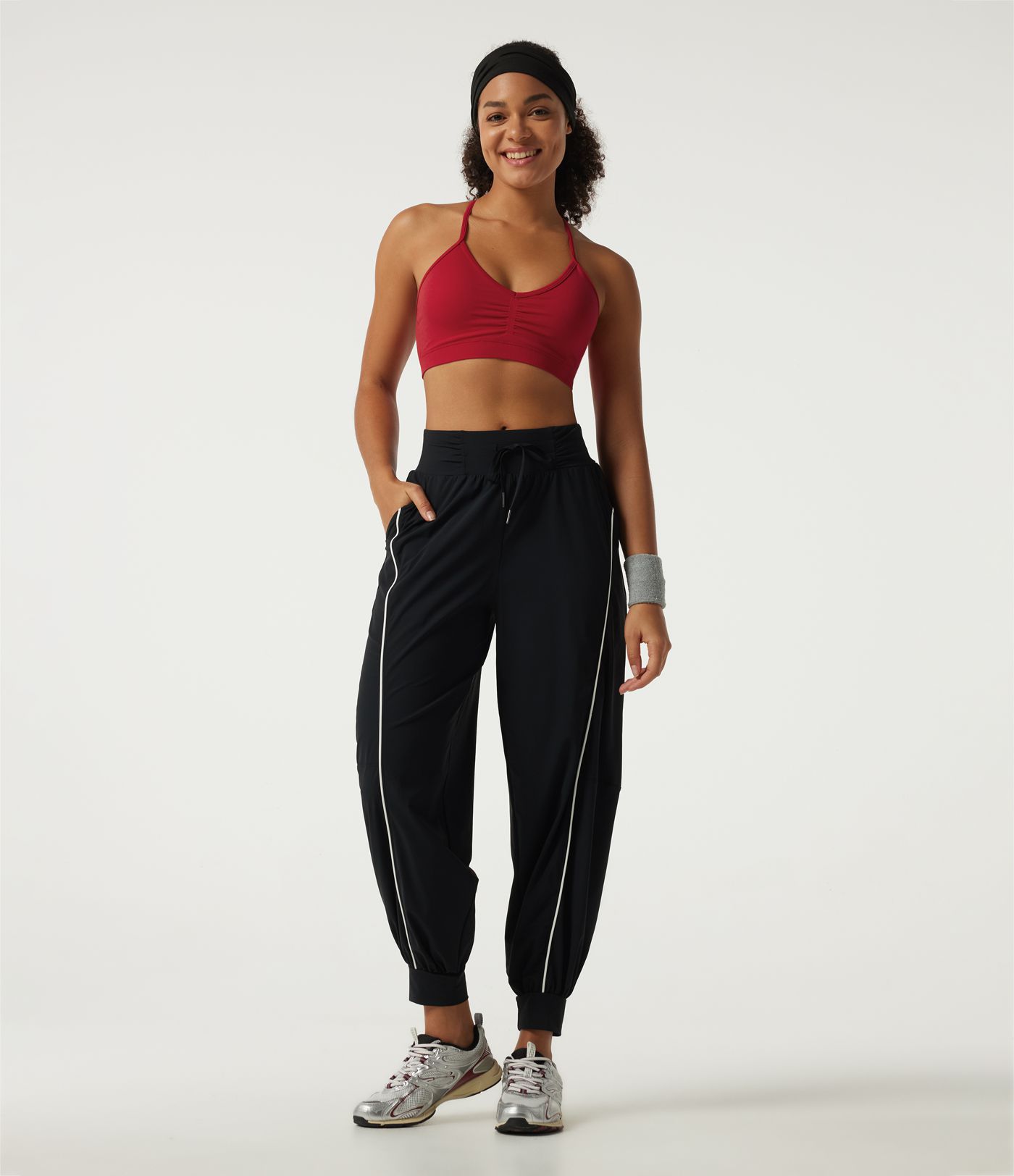 OneForm Seamless Flow Low Support Sweetheart Neck Built-in Bra Yoga Sports Bra 