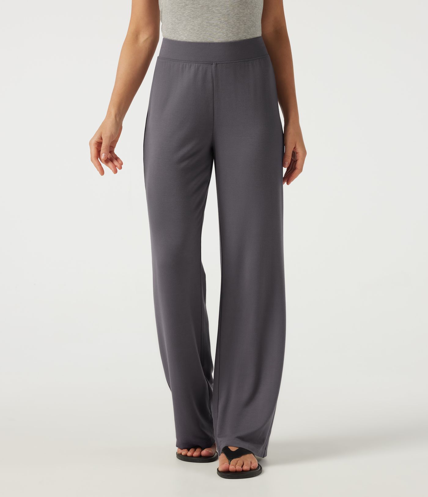 Low Rise Straight Leg Casual Pants Low Rise Straight Leg Casual Pants