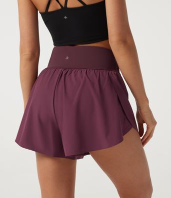 Breezeful™ - 2-in-1 Lauf-Shorts mit hohem Crossover-Bund und Seitentaschen - schnelltrocknend, 7,6 cm Breezeful™ - 2-in-1 Lauf-Shorts mit hohem Crossover-Bund und Seitentaschen - schnelltrocknend, 7,6 cm