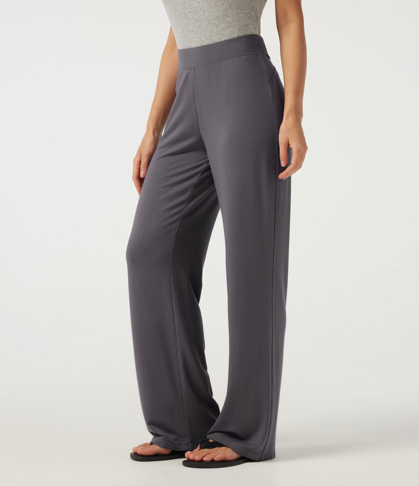 Low Rise Straight Leg Casual Pants Low Rise Straight Leg Casual Pants