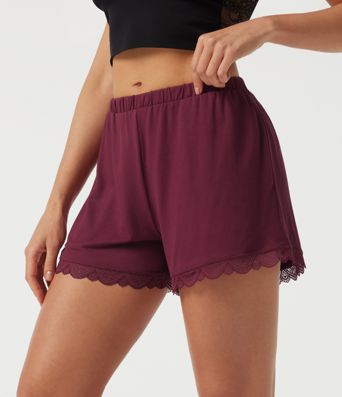 Low Rise Straight Leg Contrast Lace Casual Shorts 3" with Pockets