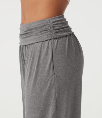 Mid Rise Foldover Ruched Baggy Casual Sweatpants with Pockets Mid Rise Foldover Ruched Baggy Casual Sweatpants with Pockets