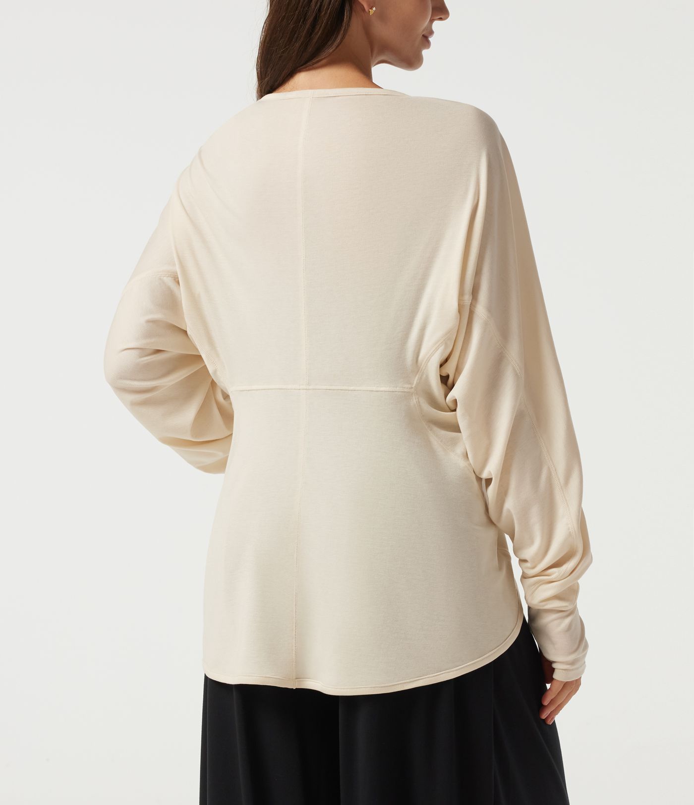 Lässige Strickjacke mit langen Fledermausärmeln und Daumenlöchern Lässige Strickjacke mit langen Fledermausärmeln und Daumenlöchern