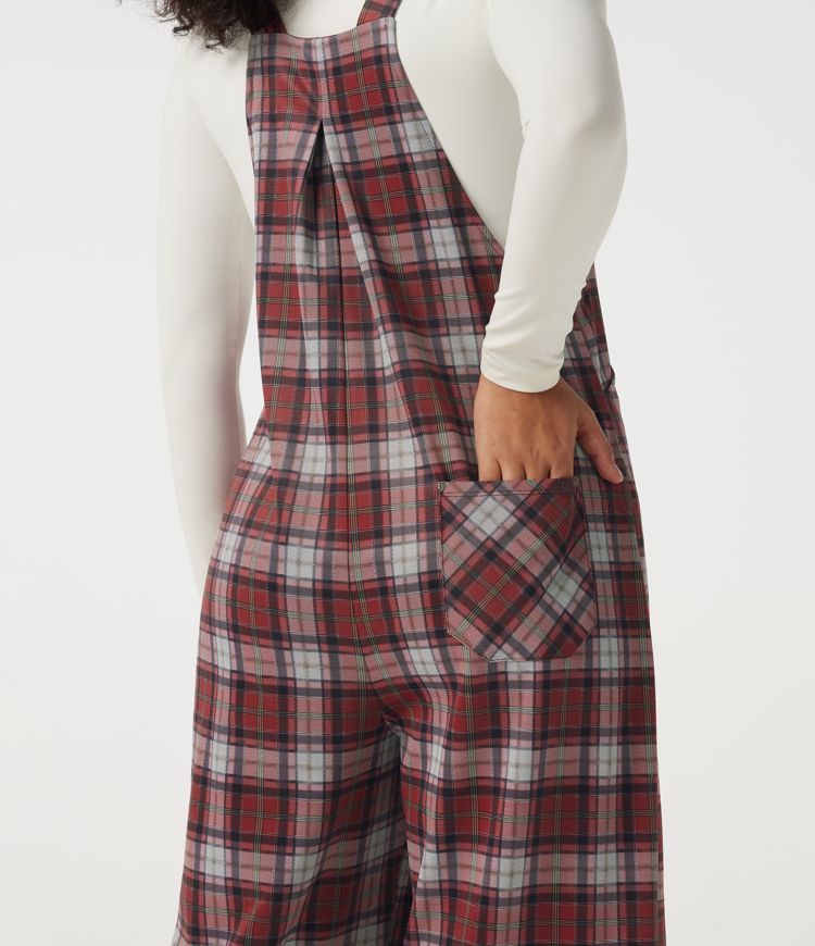 Karierter Overall mit quadratischem Ausschnitt, weitem Bein und Taschen Karierter Overall mit quadratischem Ausschnitt, weitem Bein und Taschen